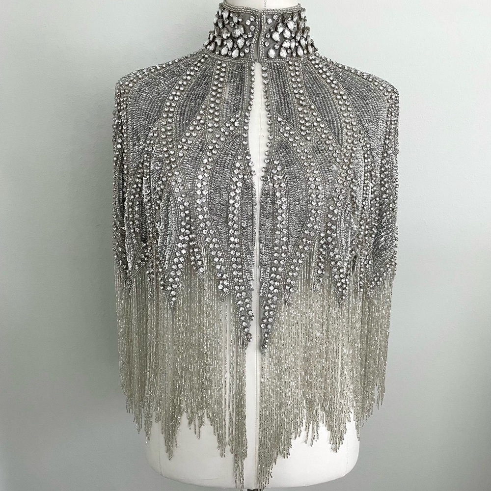 Silver Crystal Cape - Picture 4 of 7